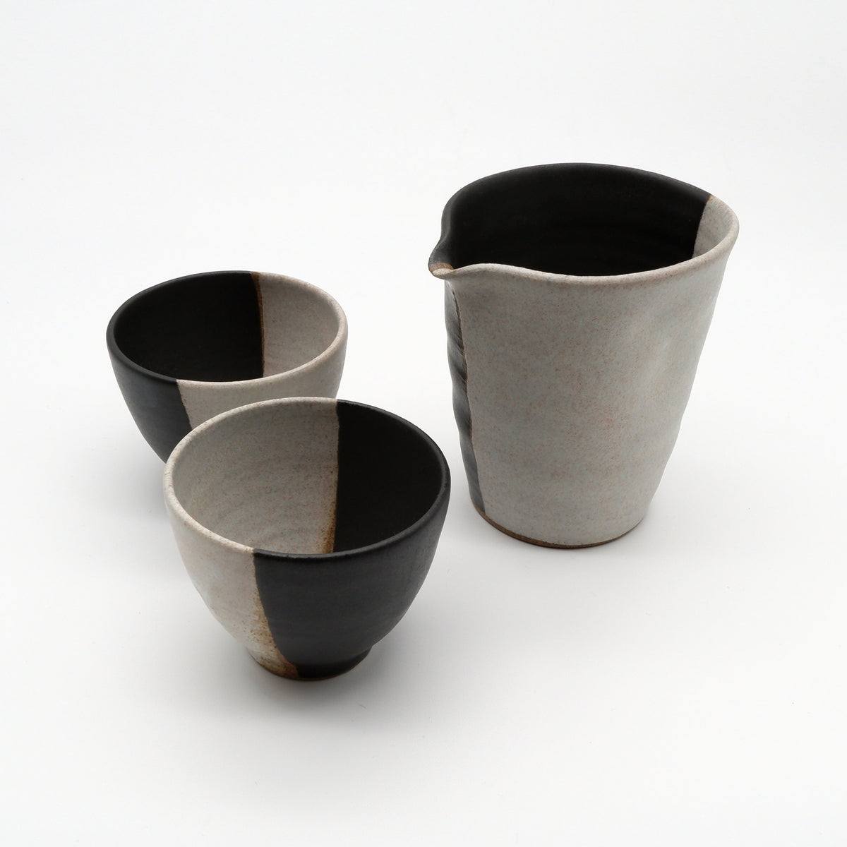 Pitcher and two cups, 240 and 90ml