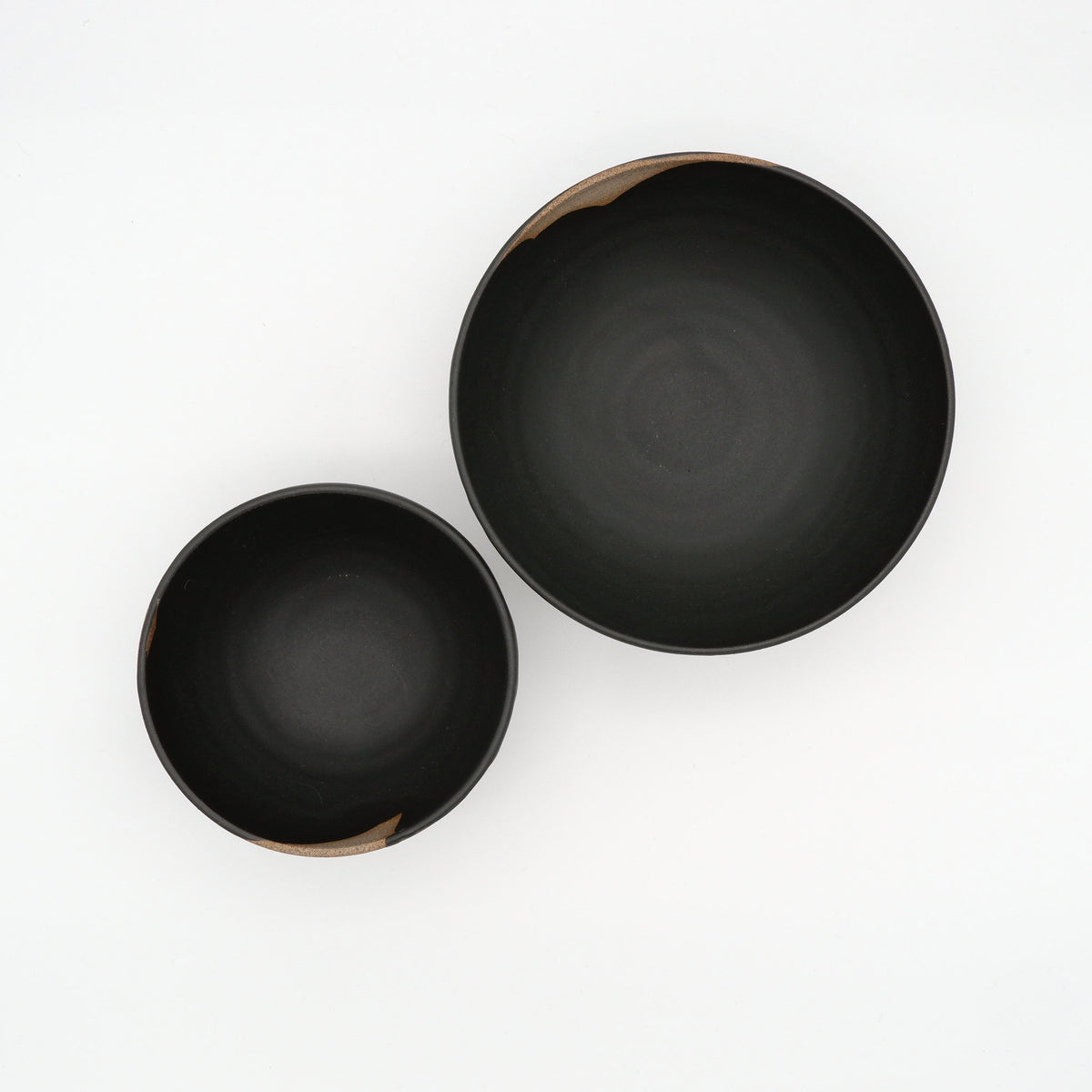 Two bowls S and M