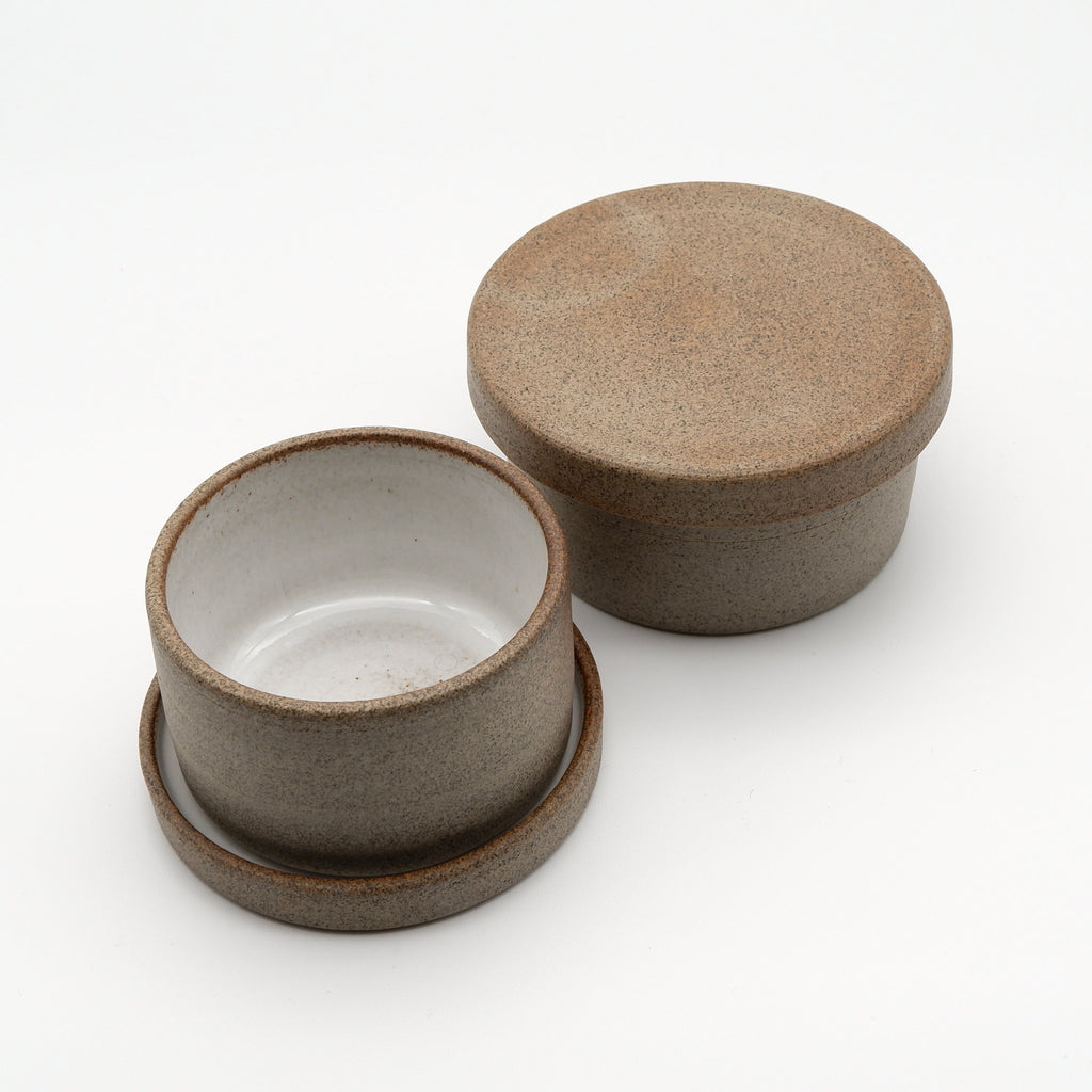 Two cylinder jars S and M